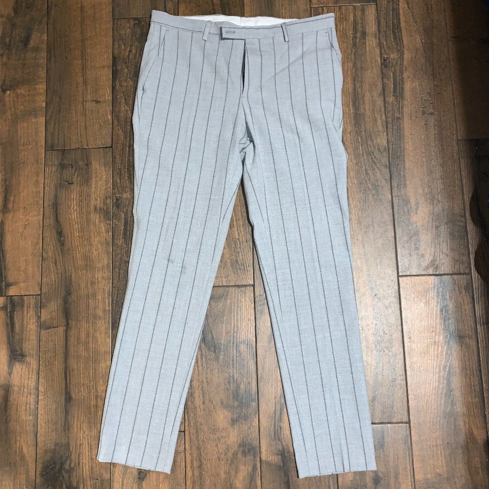 BooHoo Man dress pants skinny grey 30s